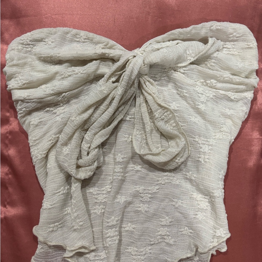 Cream Textured Strapless Tube Top